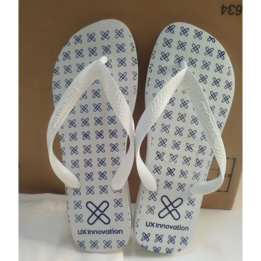 Chinelo Personalizado em Cores e Padronagens Variadas