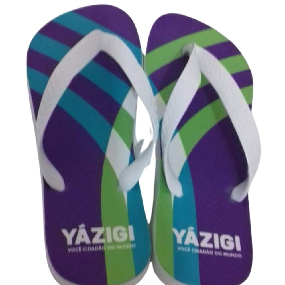 Chinelo Personalizado em Cores e Padronagens Variadas
